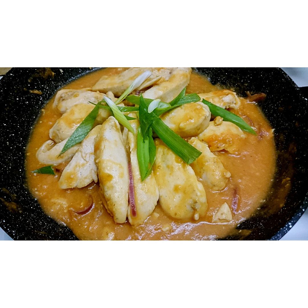 番茄炖鸡胸丨健康·三餐
