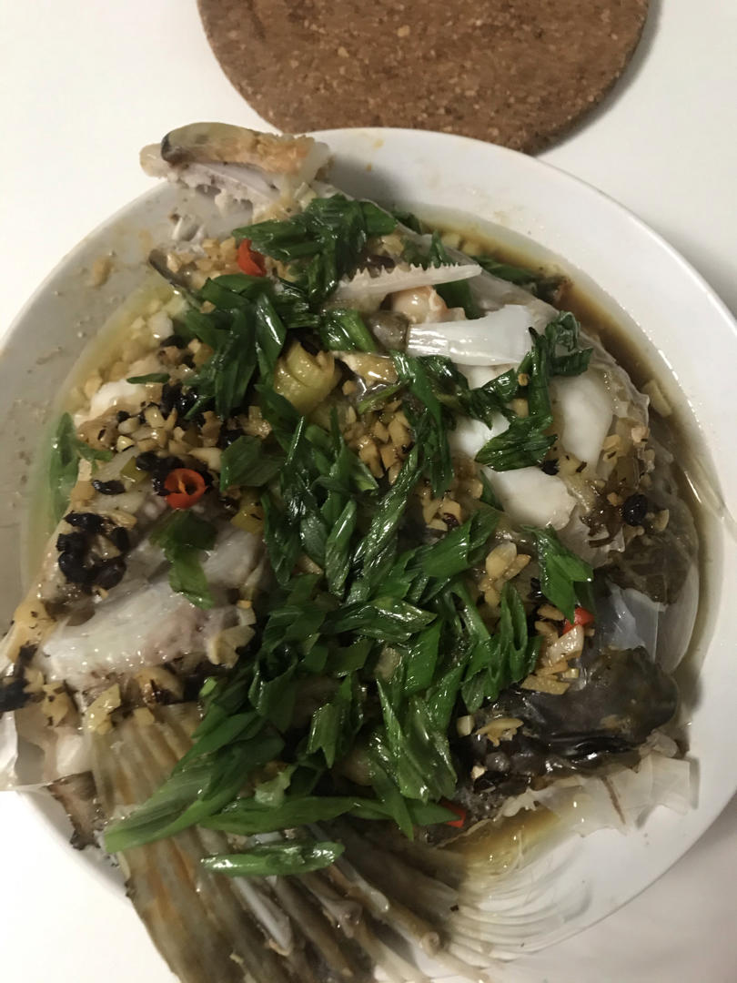 剁椒鱼头，最正宗的做法，8分钟出锅，比饭店好吃一百倍，简单易学，全家都爱吃