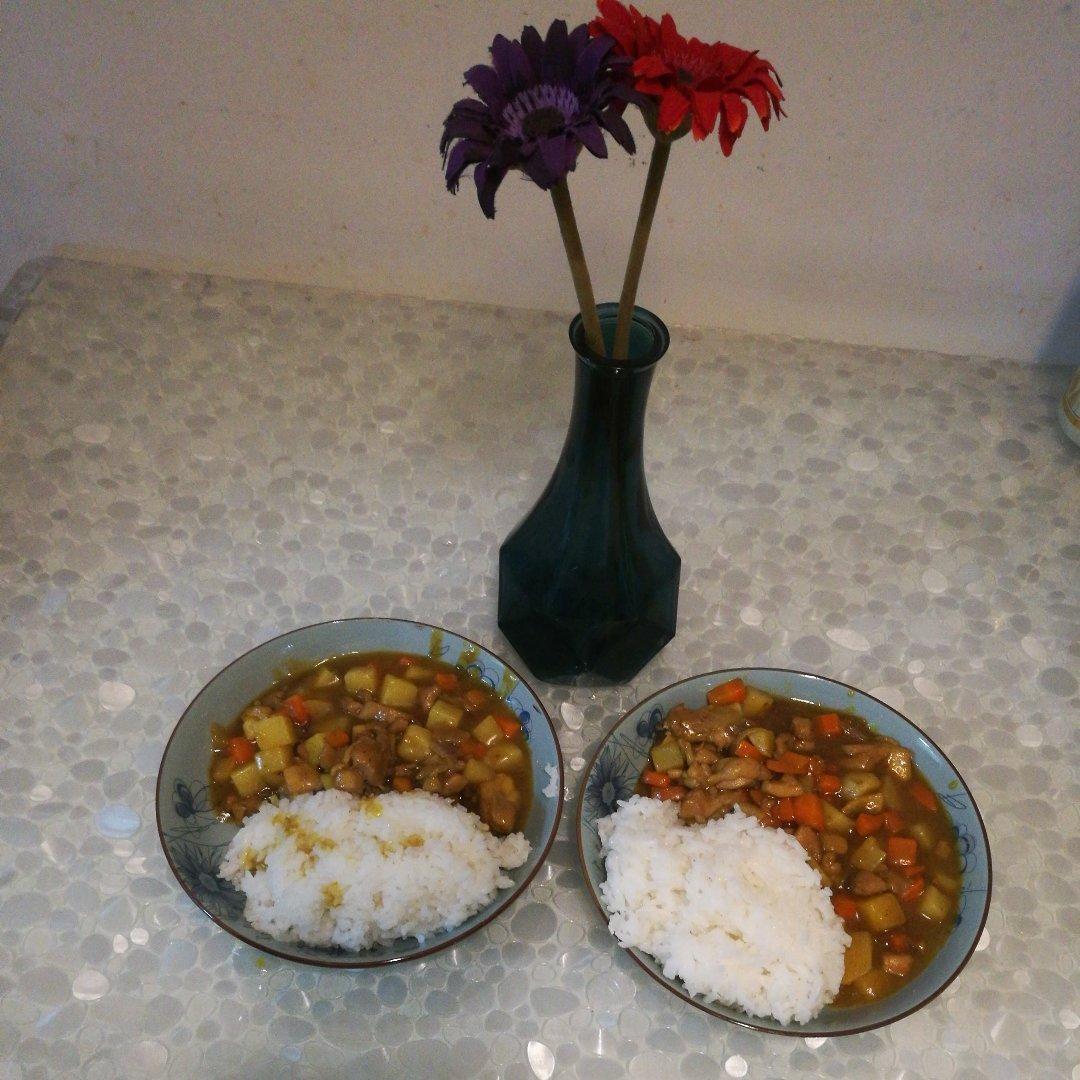 咖喱土豆鸡块