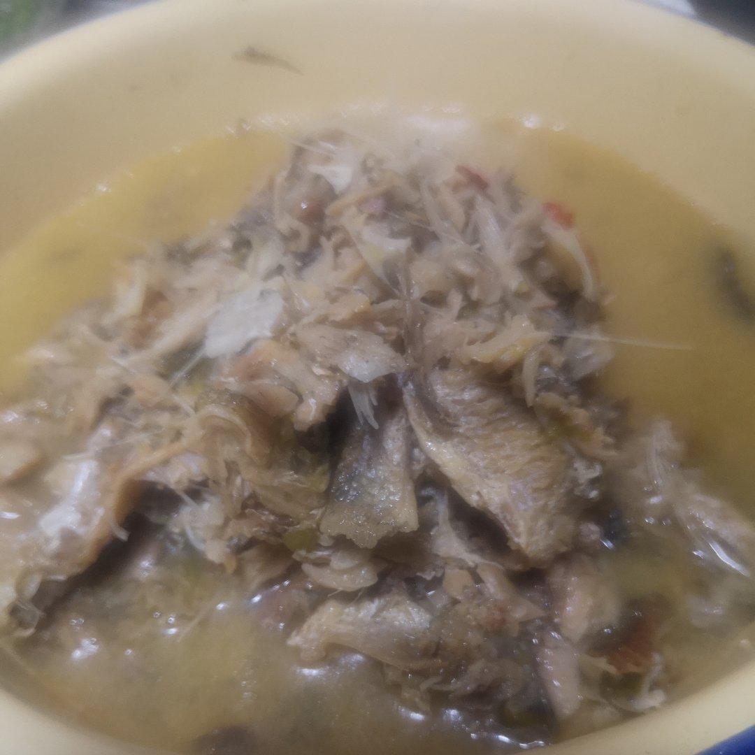 酥鱼罐头