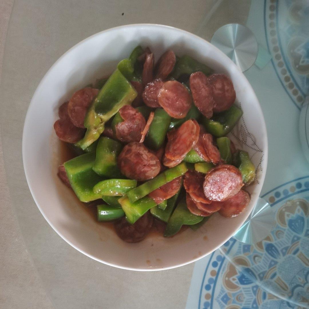 青椒炒腊肠