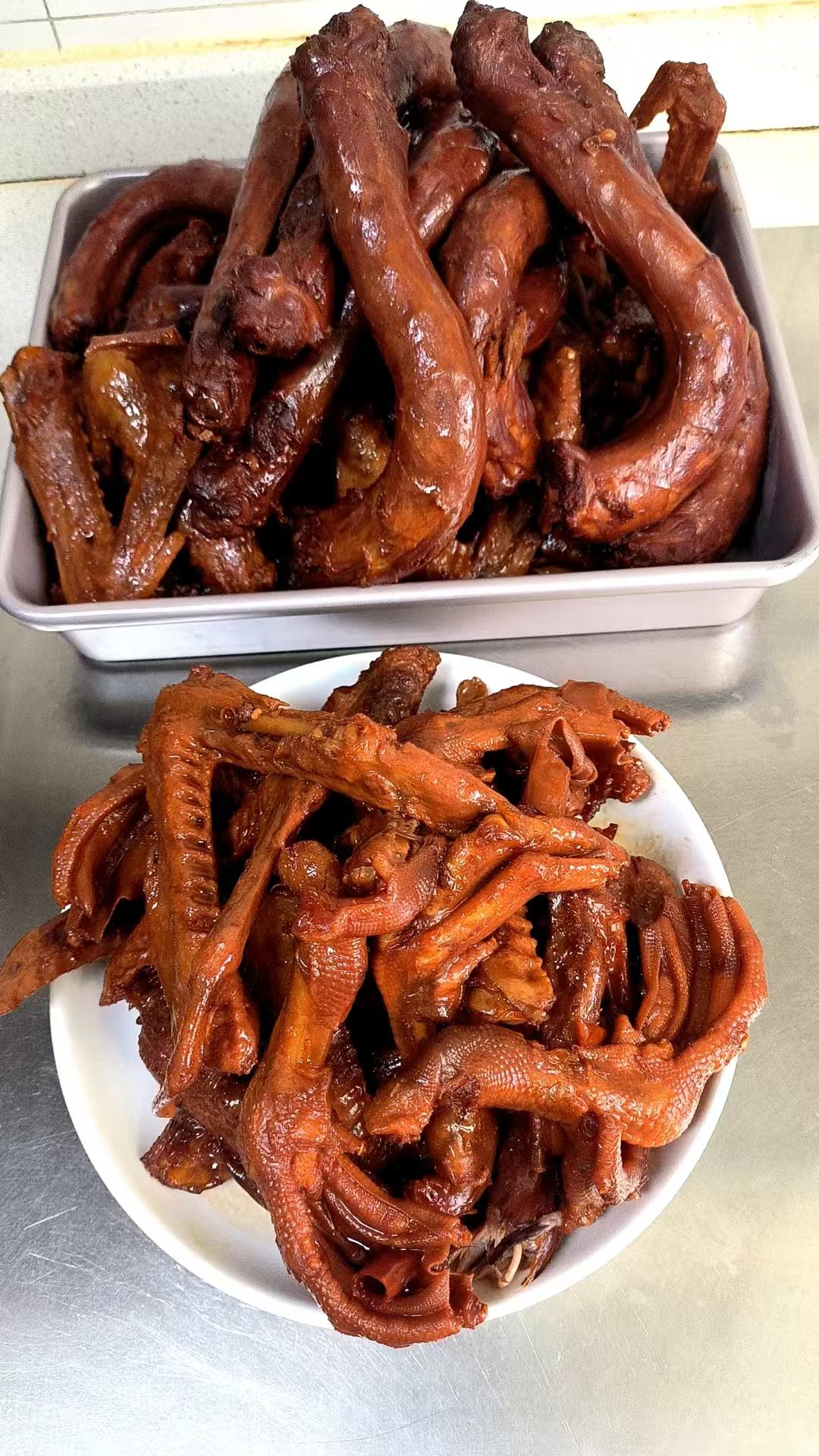 卤鸭货/卤鸭板肠/麻辣脆弹筋道