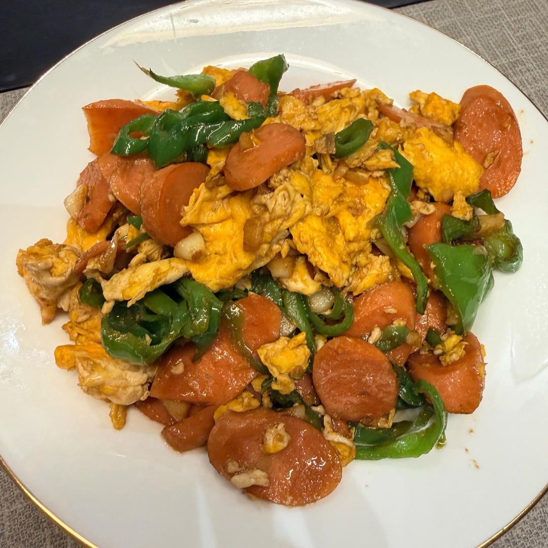 青椒火腿炒鸡蛋