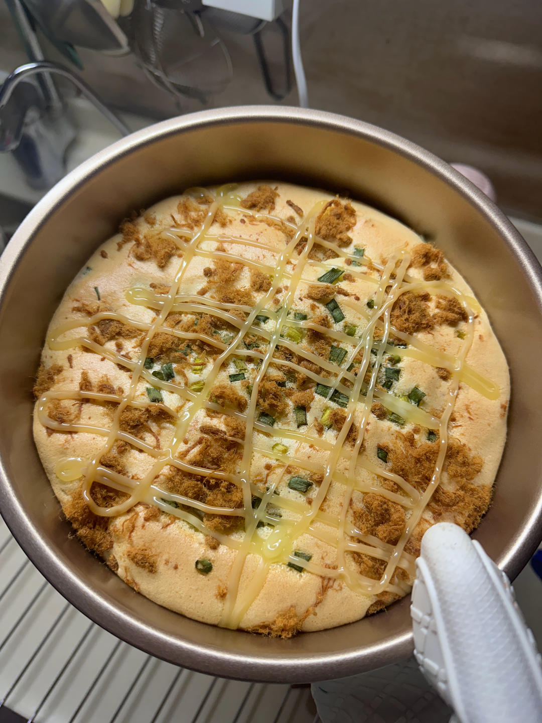 新手也能做的爆浆肉松蛋糕🍰