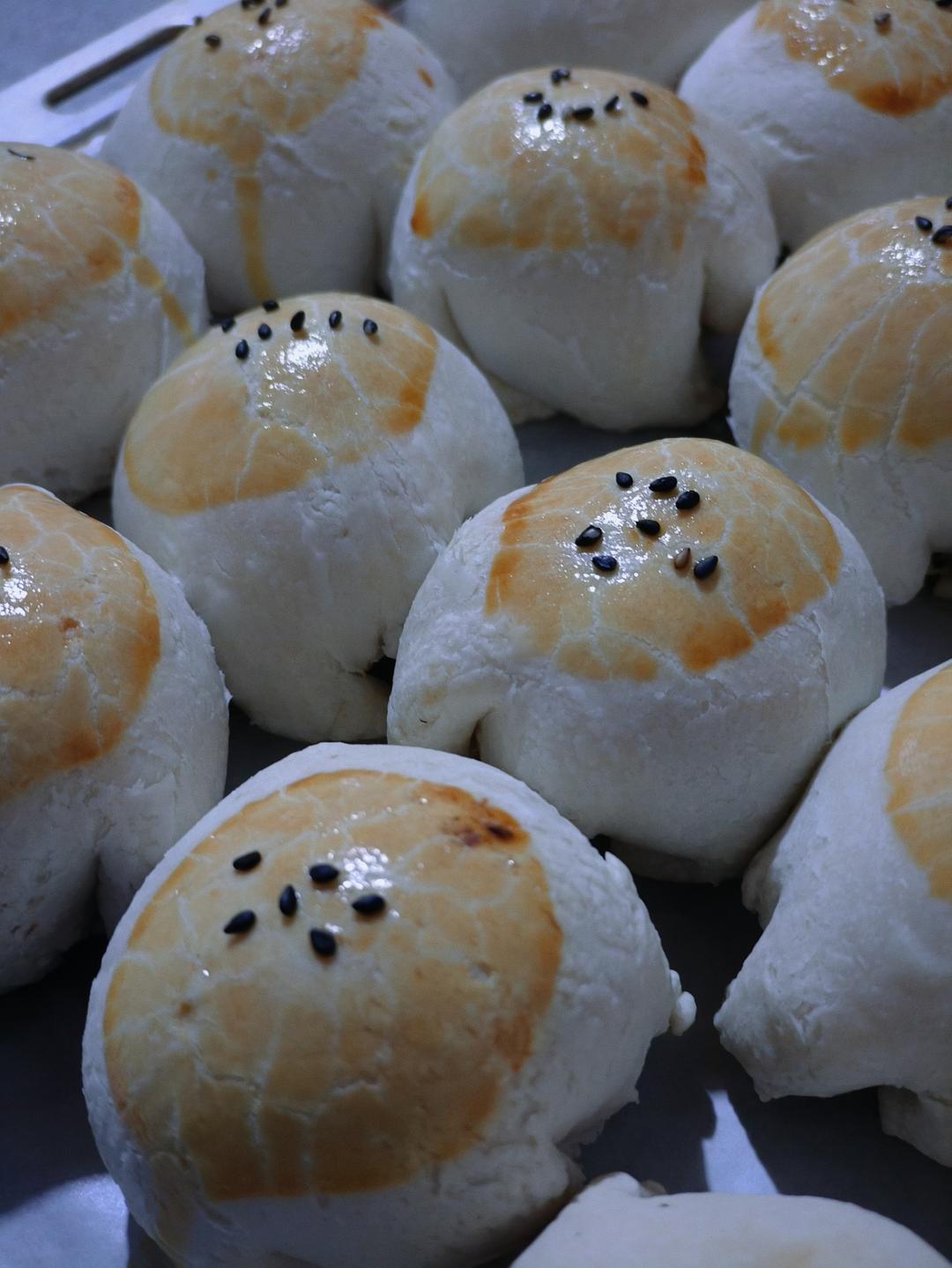 超简单 免揉 酥掉渣的蛋黄酥(超详细附全程视频)不破酥『万能酥皮』