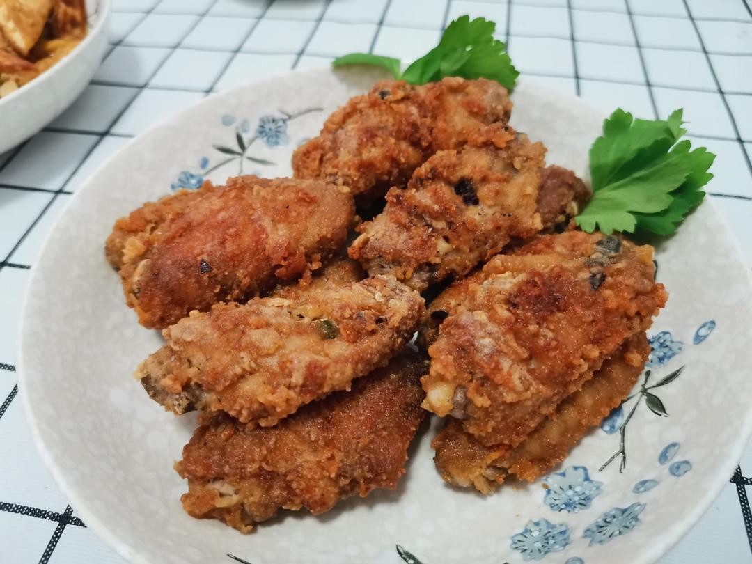 蒜香炸鸡翅