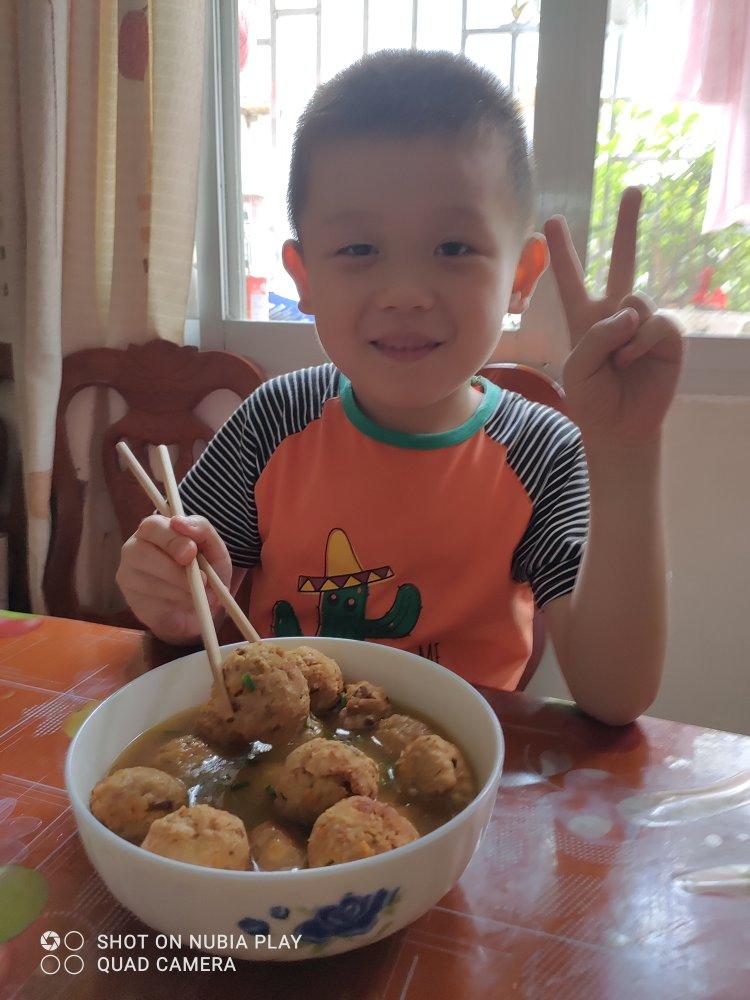 红烧狮子头四喜丸子