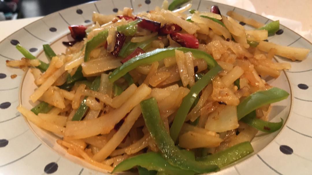 老干妈青椒土豆丝