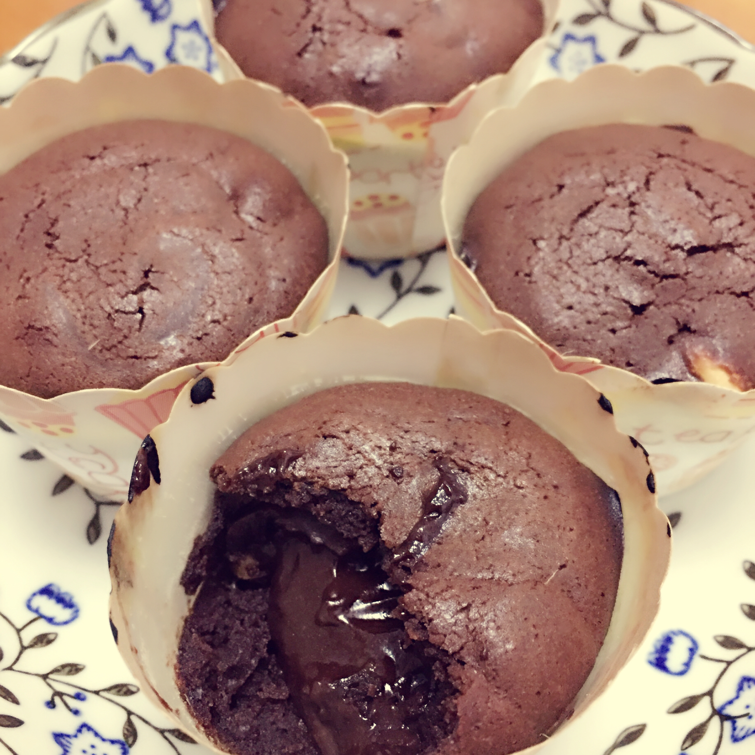 给妹子群的巧克力熔岩蛋糕