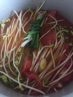 排骨番茄浓汤的做法 步骤6