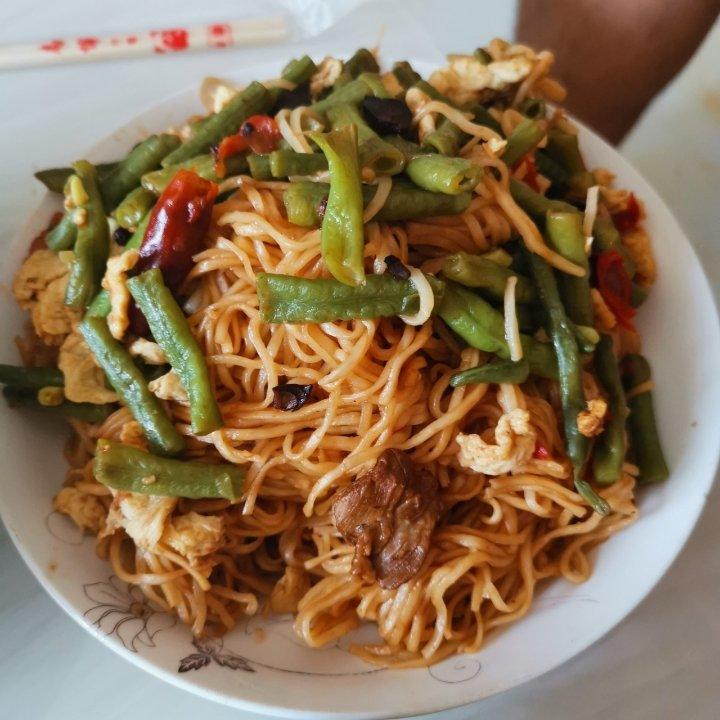豆角肉片蒸面