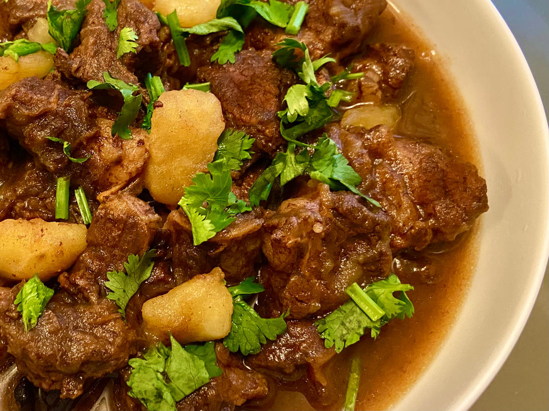 江鸟婷婷做的小美版土豆炖牛肉