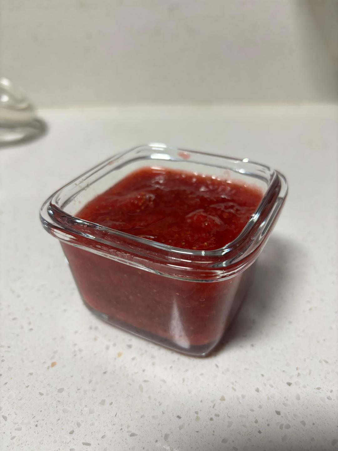 自制草莓酱（孩子爱吃的不得了）