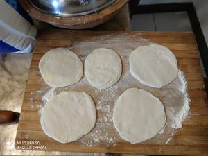 小烤饼（发面饼，火烧皮）的做法 步骤6