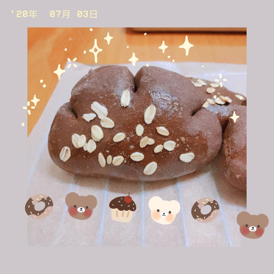卡仕达熊掌面包