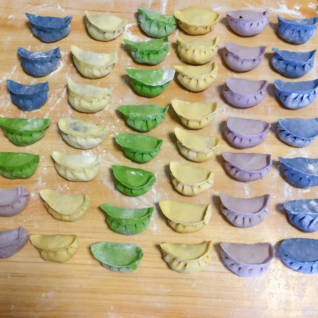 彩色水饺