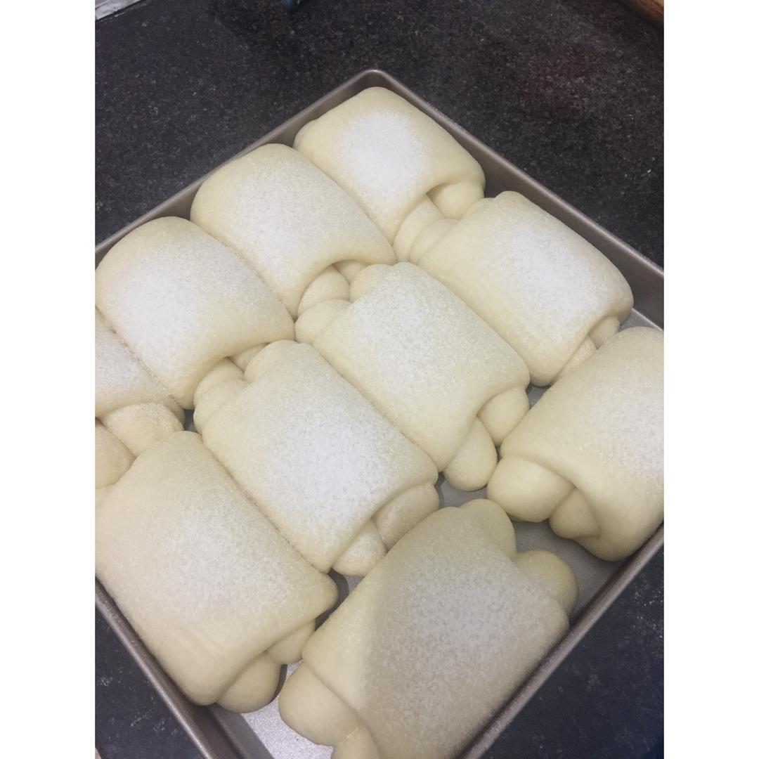 软到不知所措的牛奶卷