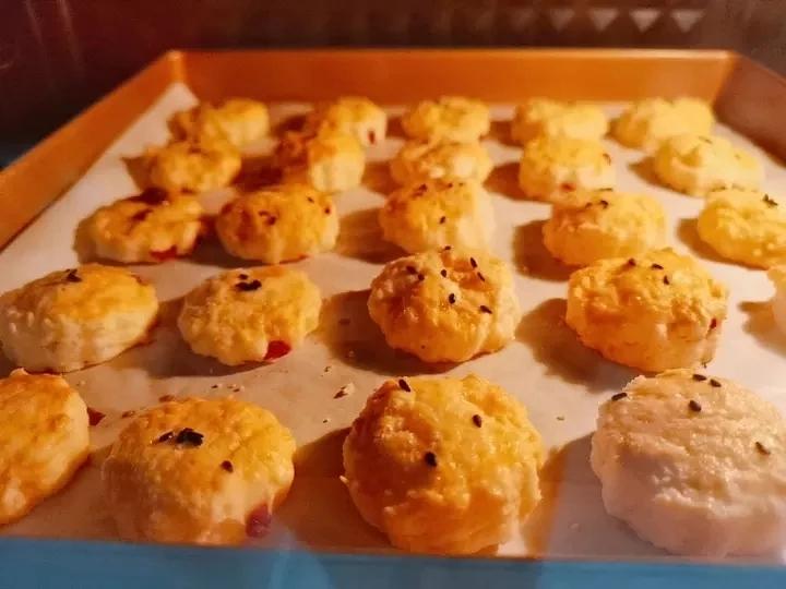 【视频】3分钟 奶油司康Scone(可能是世界上最快手的司康) 消耗淡奶油～