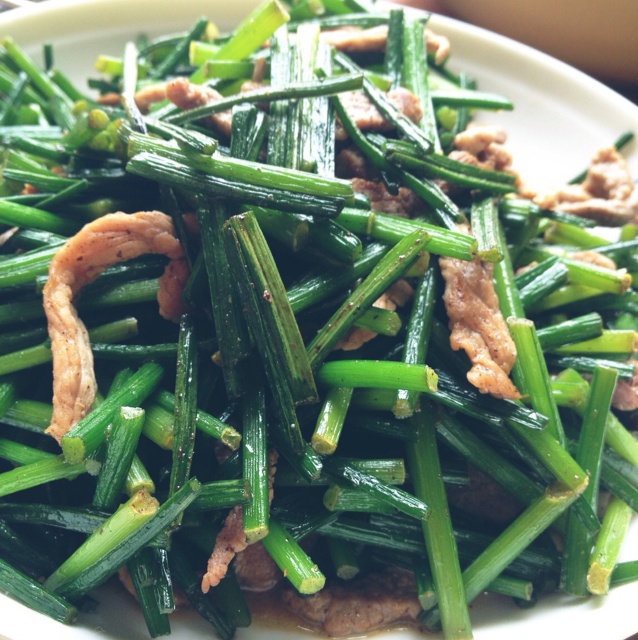 肉丝炒韭苔