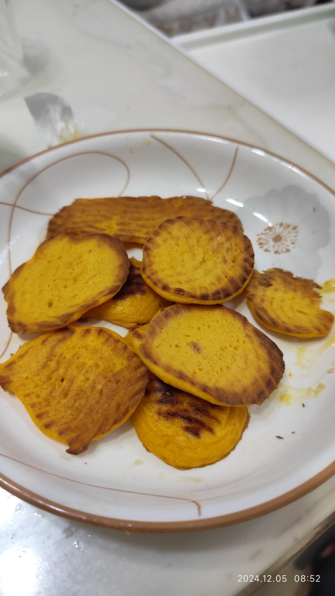 一岁宝宝辅食：奶香南瓜饼