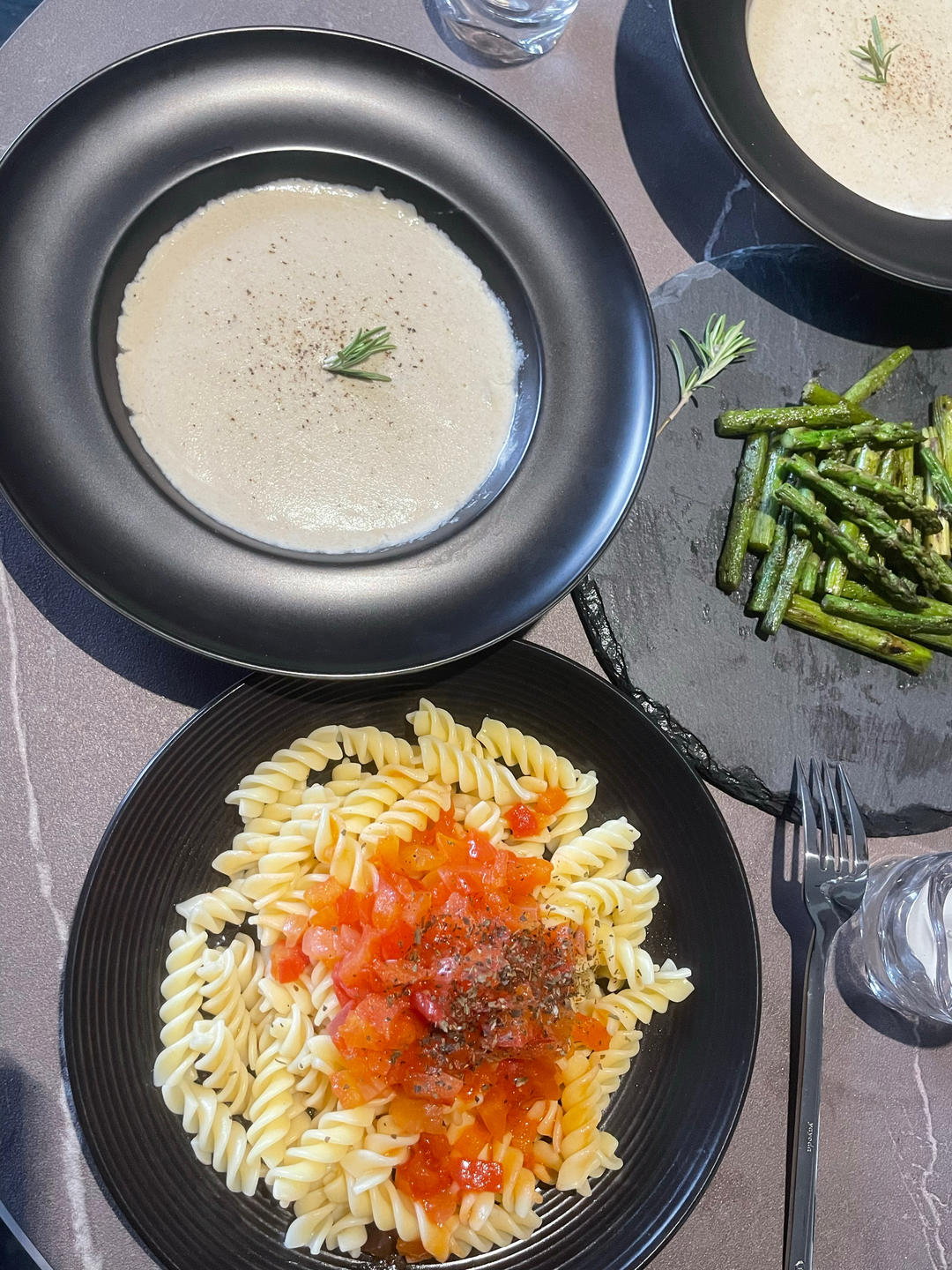 和法国大厨学来的经典法式浓汤奶油蘑菇汤