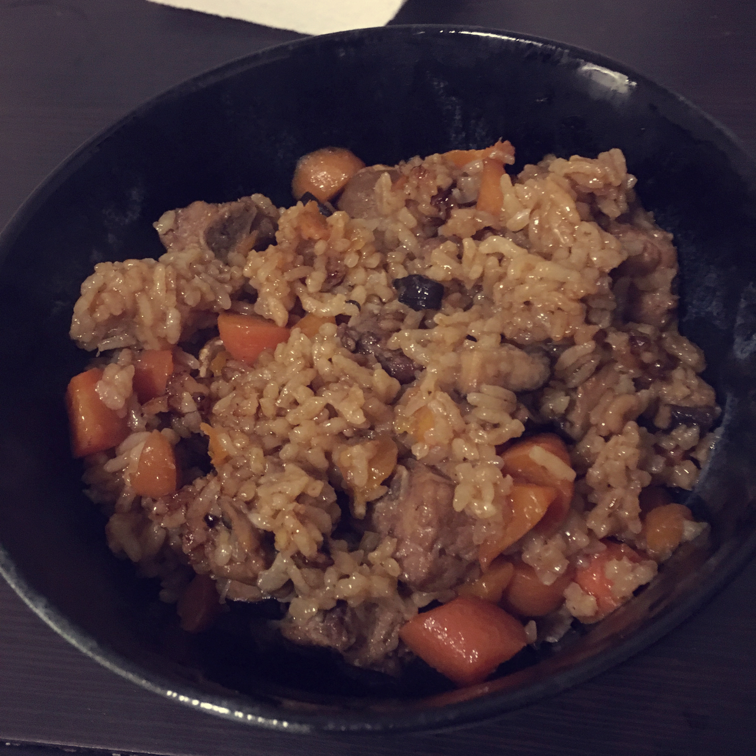 喷香排骨焖饭（爆好吃）