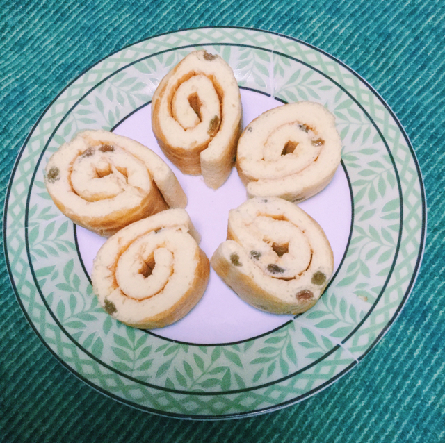 葡萄干蛋糕卷