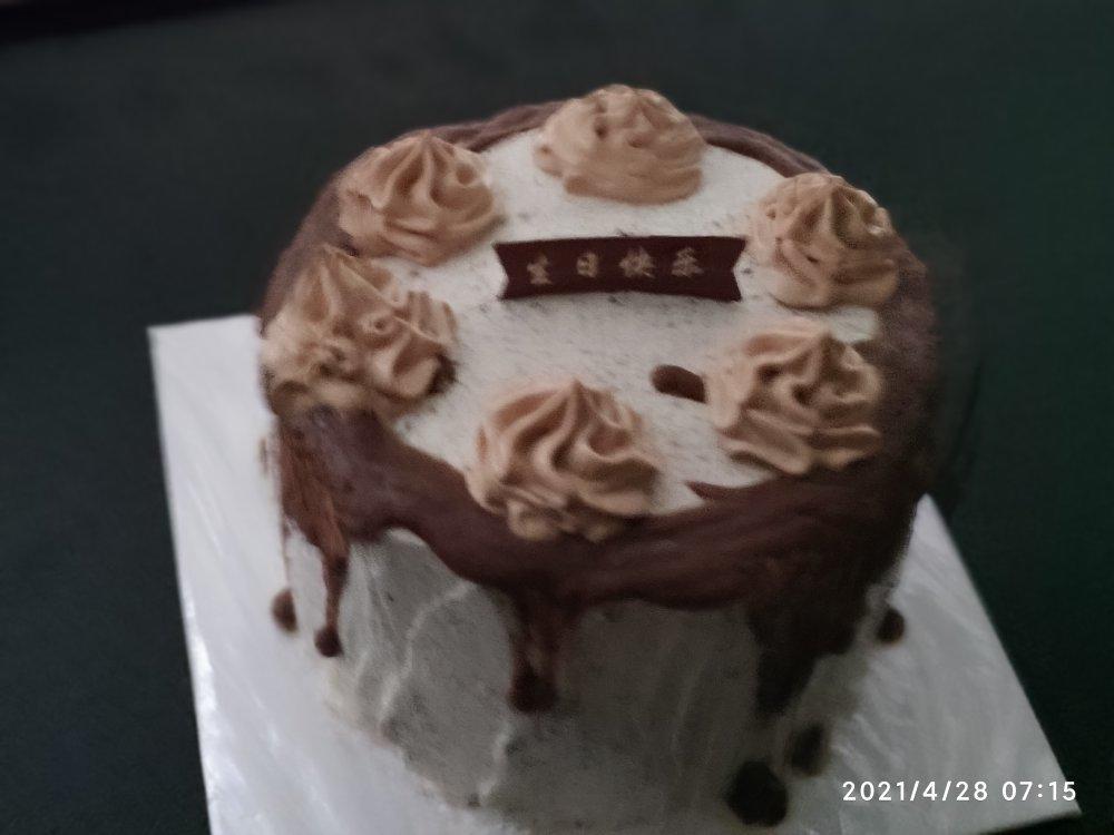 私房烘焙｜奥利奥淋面生日蛋糕