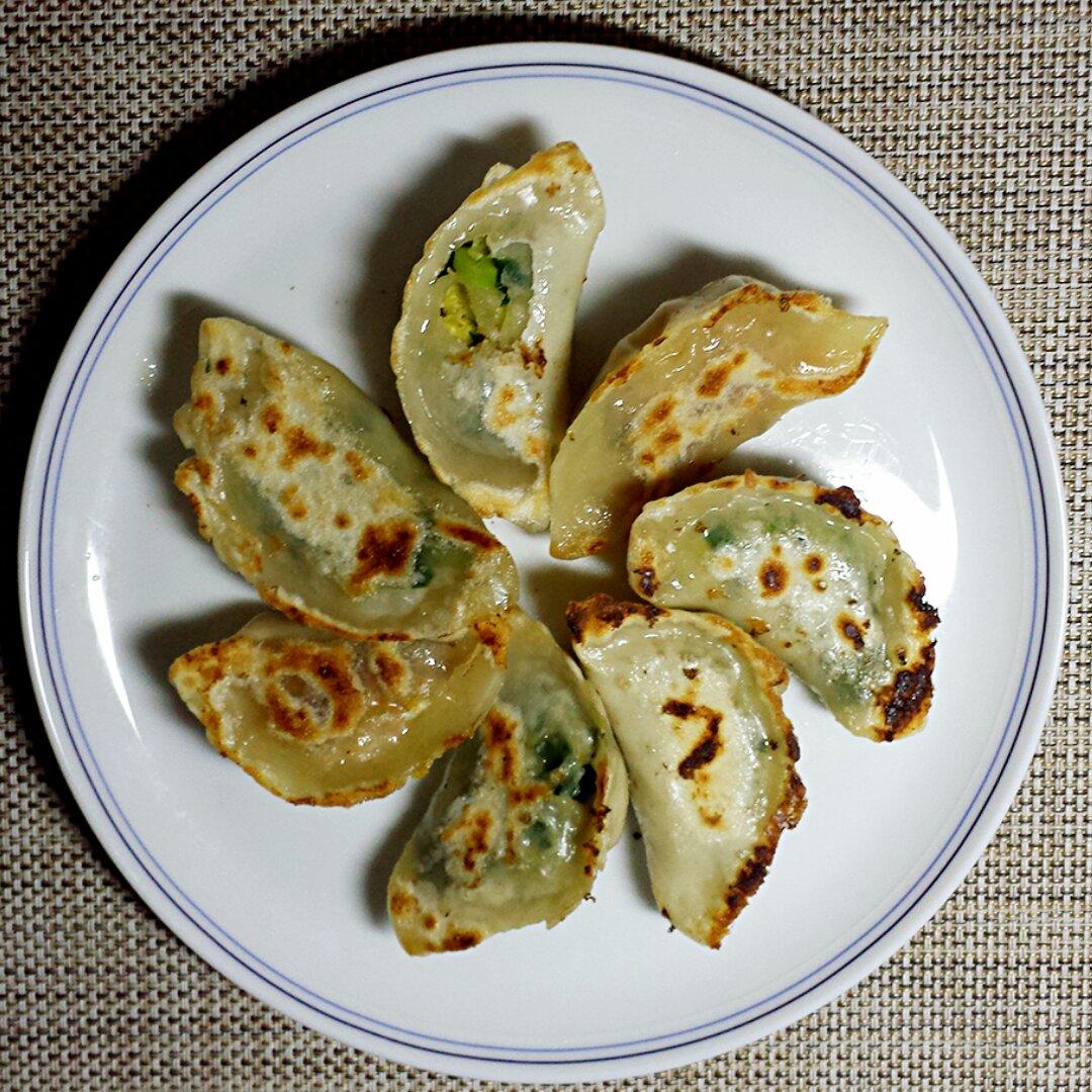 超级简单做煎饺