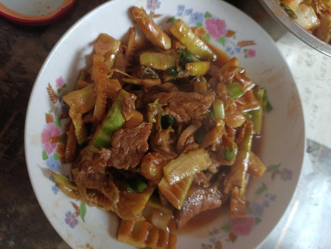 春季时令下饭菜/春笋炒前腿肉【松下分体式饭煲】