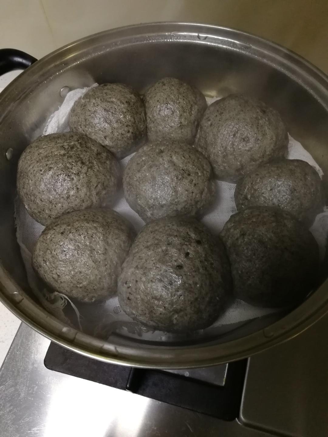 黑芝麻馒头之粗粮馒头2