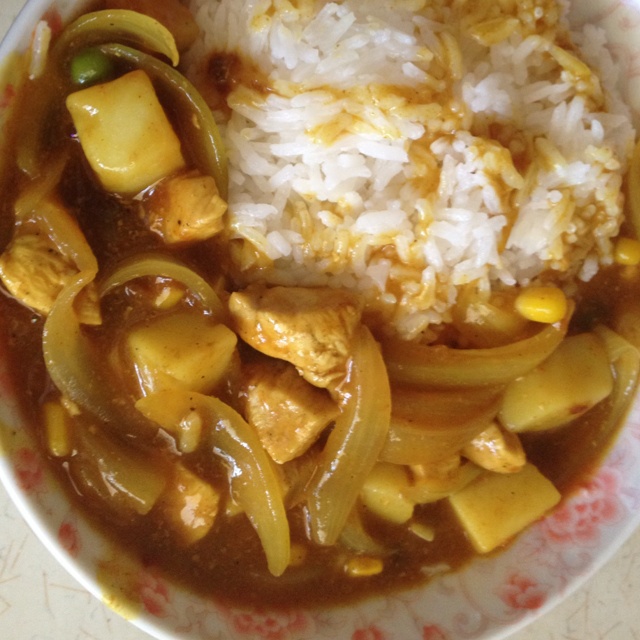 美味咖喱鸡饭