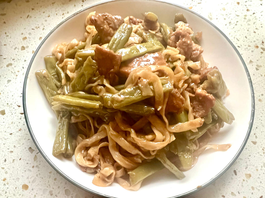 豆角焖面