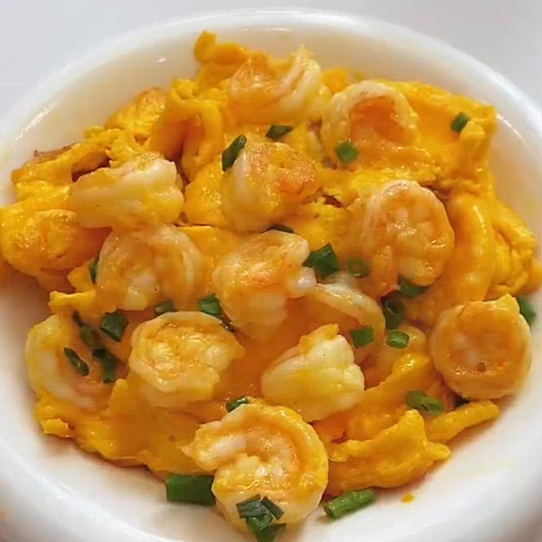 虾仁滑蛋大小宝宝都可的做法