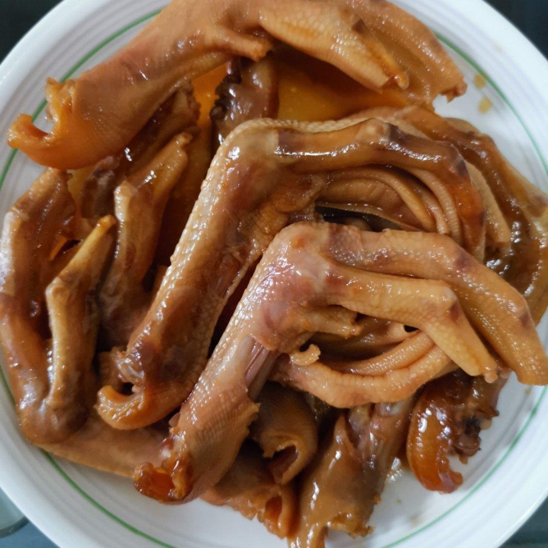 简单易做的卤鸭掌
