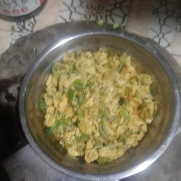 不一样的辣椒炒鸡蛋～下饭神器!
