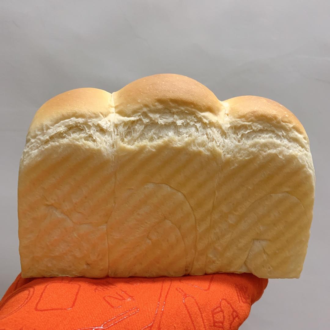 烫种牛奶吐司