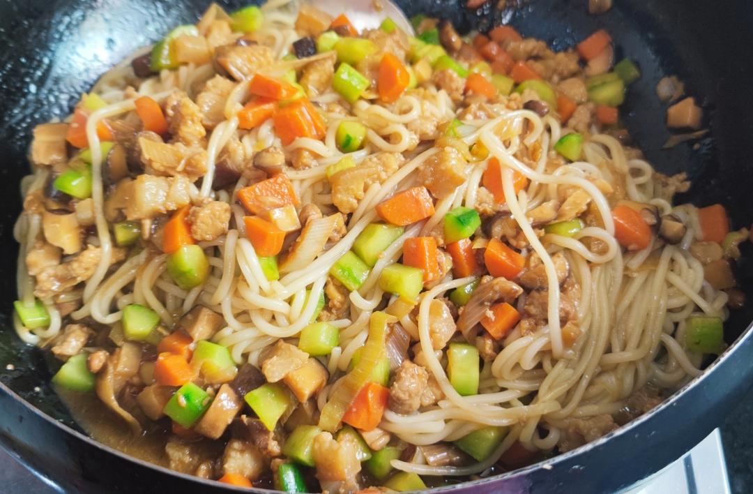 杂酱面