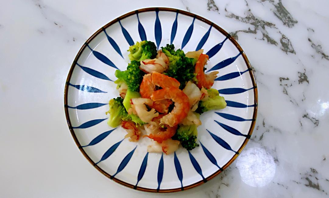 【孕妇食谱】西兰花炒虾仁，赏心悦目又营养丰富！