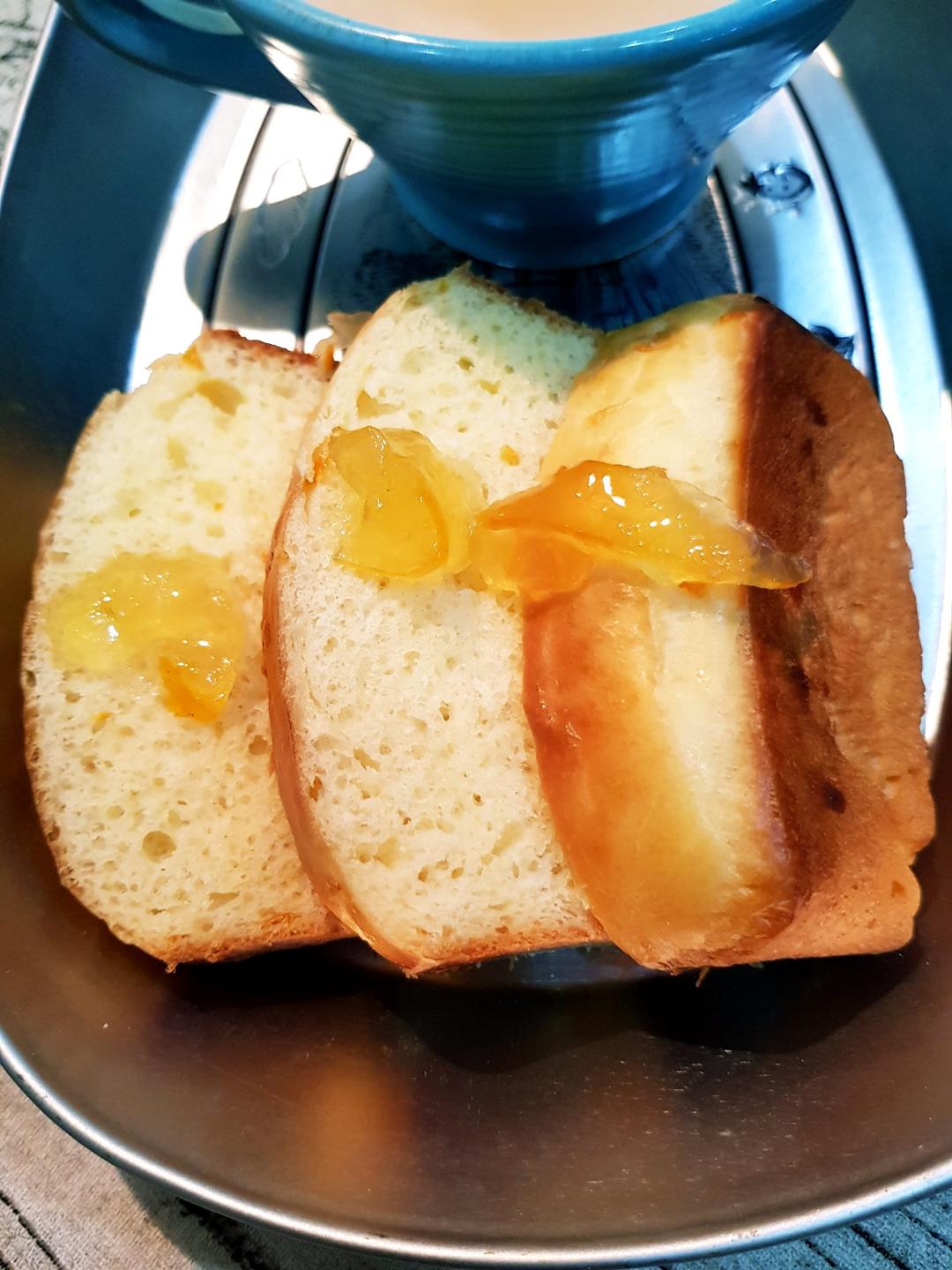 布里欧修橙皮面包