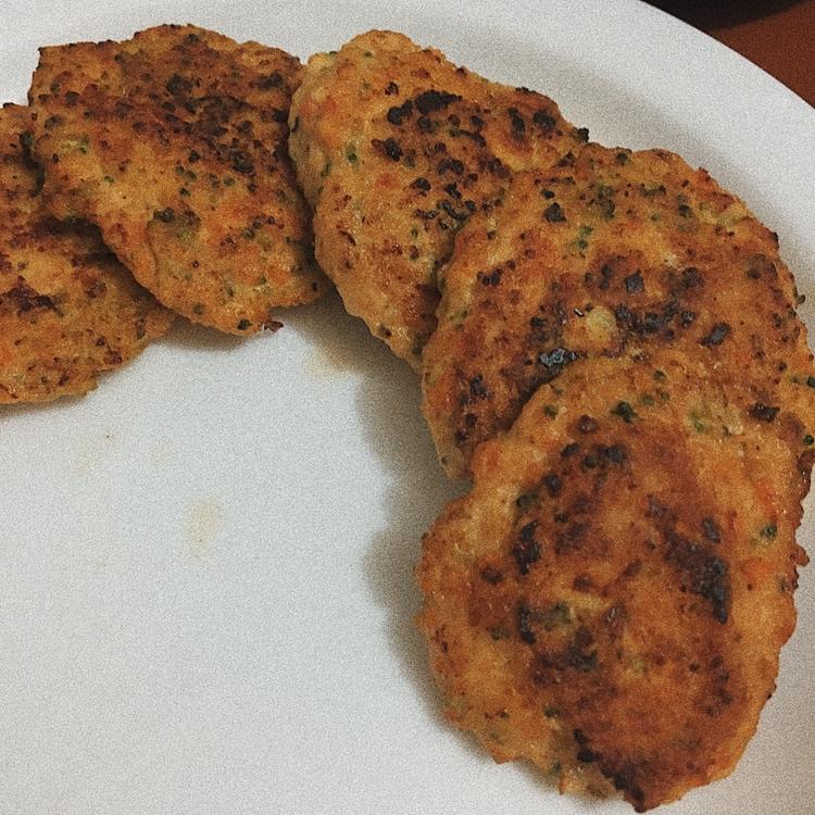 【蔬菜鸡肉饼】