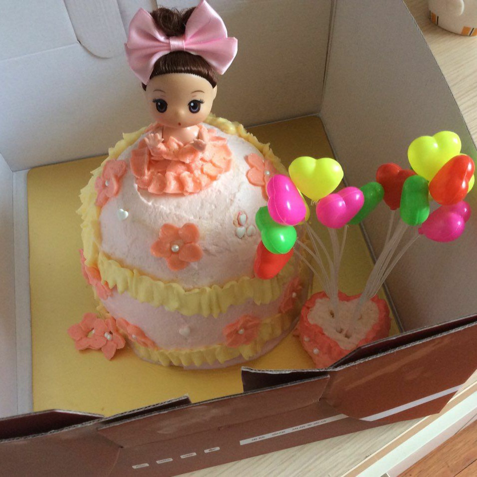芭比娃娃蛋糕