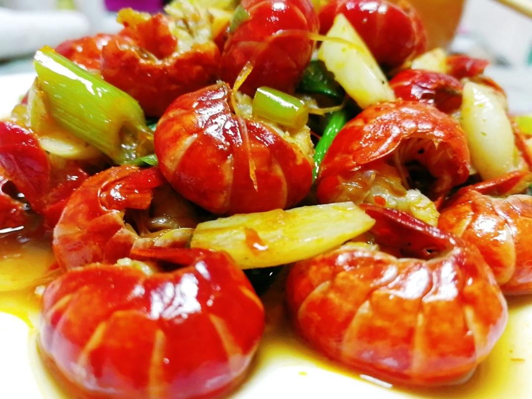 厨师长教你：“麻辣小龙虾”的家常做法 ,好吃的停不下来