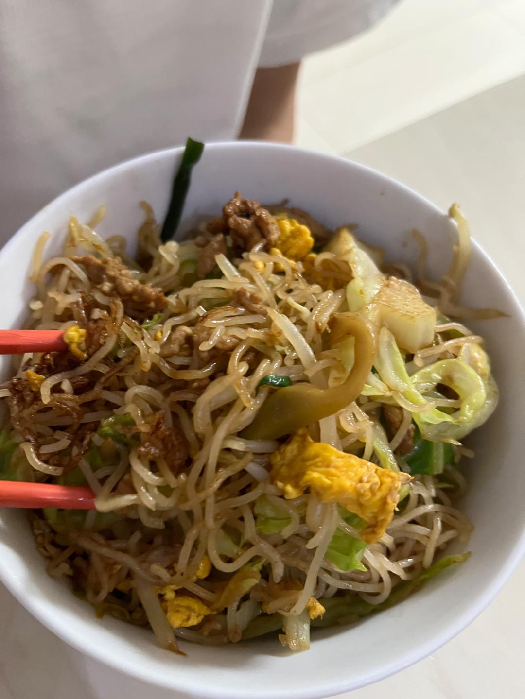 鸡蛋炒米粉，正确泡发干米粉，不碎、不坨、不粘锅、口感Q弹