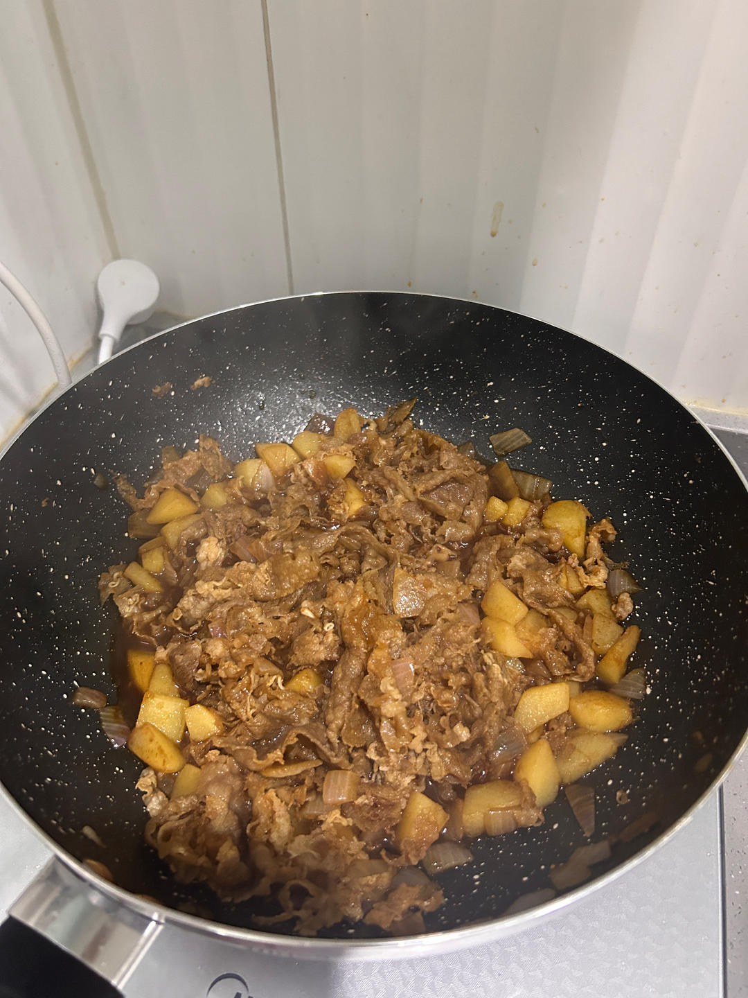 好吃到舔碗底的土豆肥牛拌饭