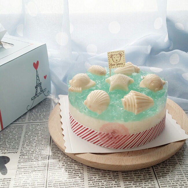 蓝色の海洋酸奶慕斯蛋糕