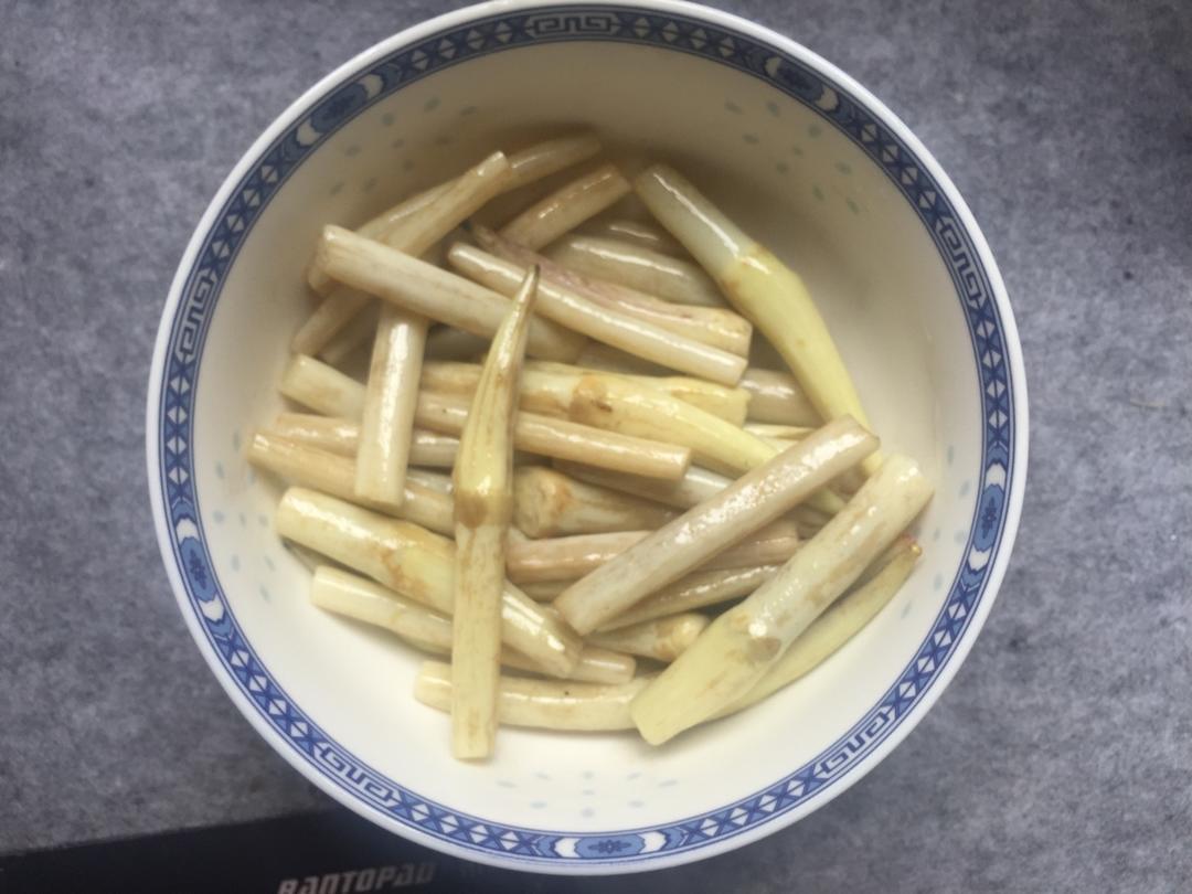煨藕箭（藕带）
