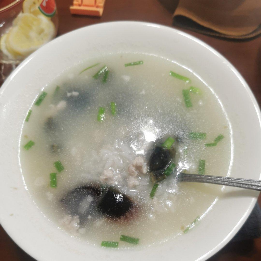 零失败皮蛋瘦肉粥（适合厨房新手）