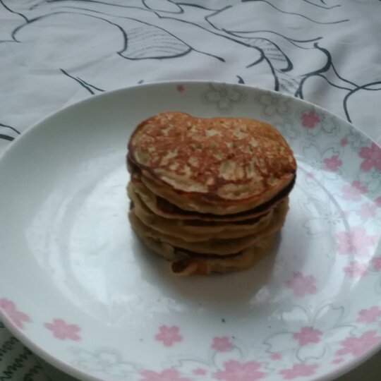 健康香蕉pancake(无油无面粉无香料)