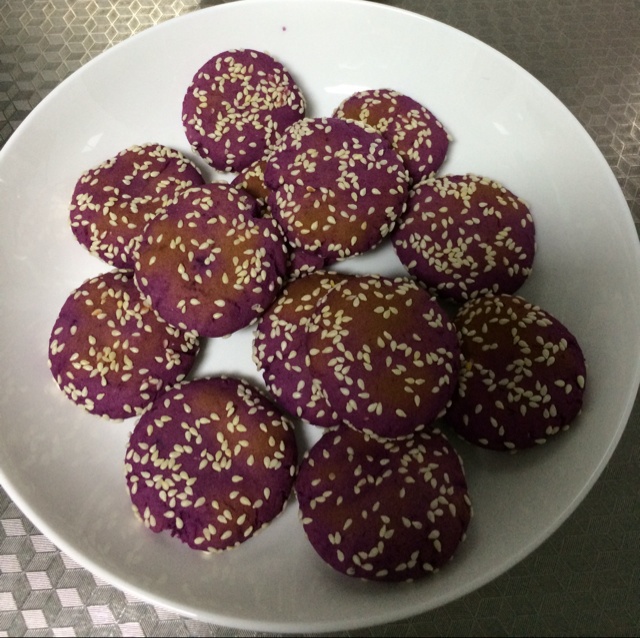 紫薯芝香糯米饼